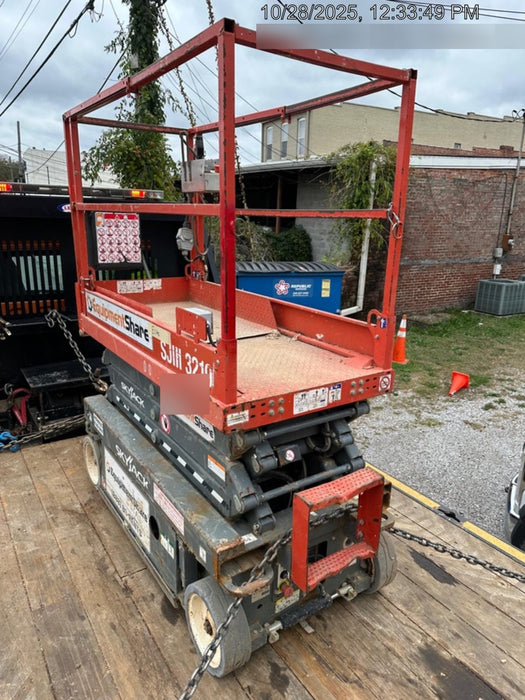 2019 Skyjack SJIII-3219 Stand. w/Trojan Batteries