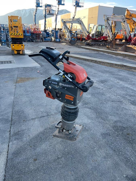 2024 HUSQVARNA LT6005