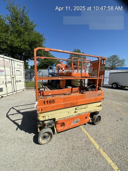 2016 JLG 1930ES