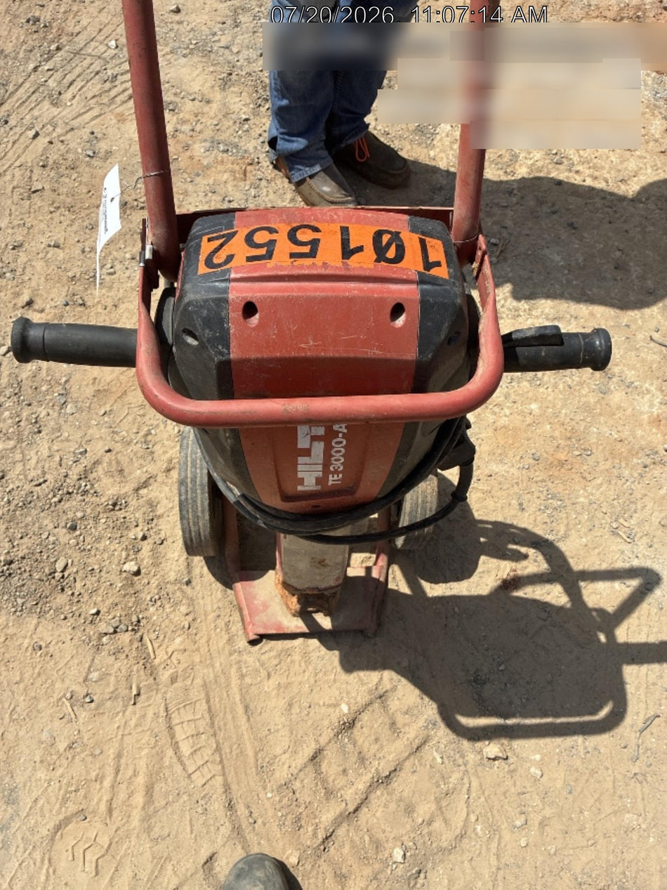 2020 HILTI TE 3000-AVR