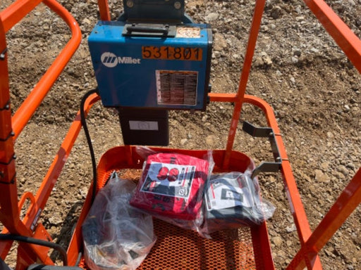 2025 MILLER ELECTRIC CST-282