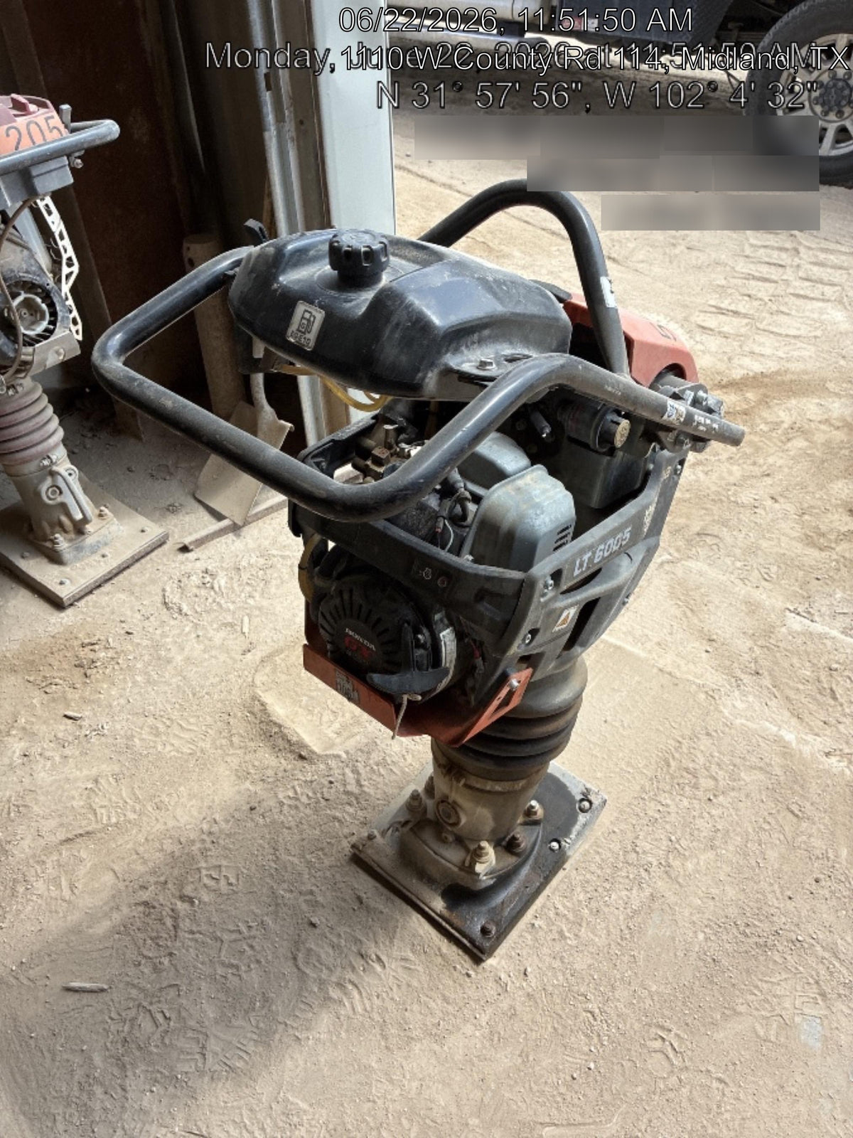 2025 HUSQVARNA LT6005