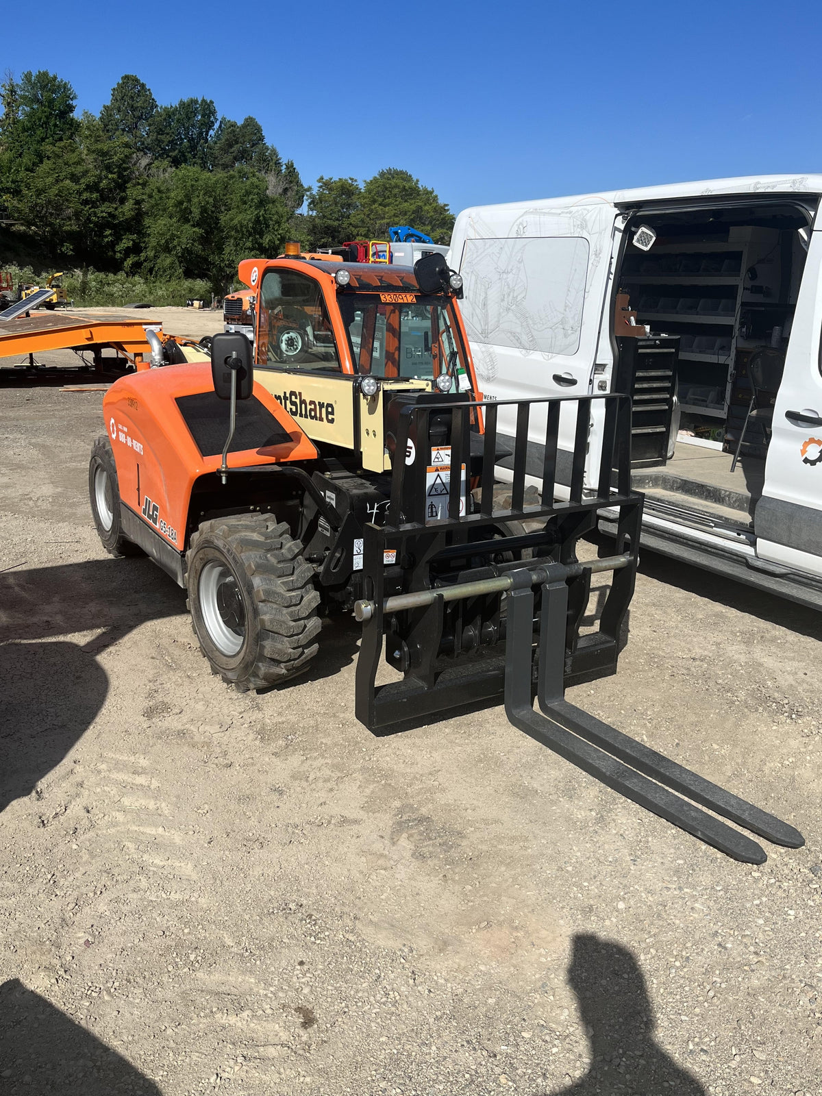 2023 JLG G5-18A
