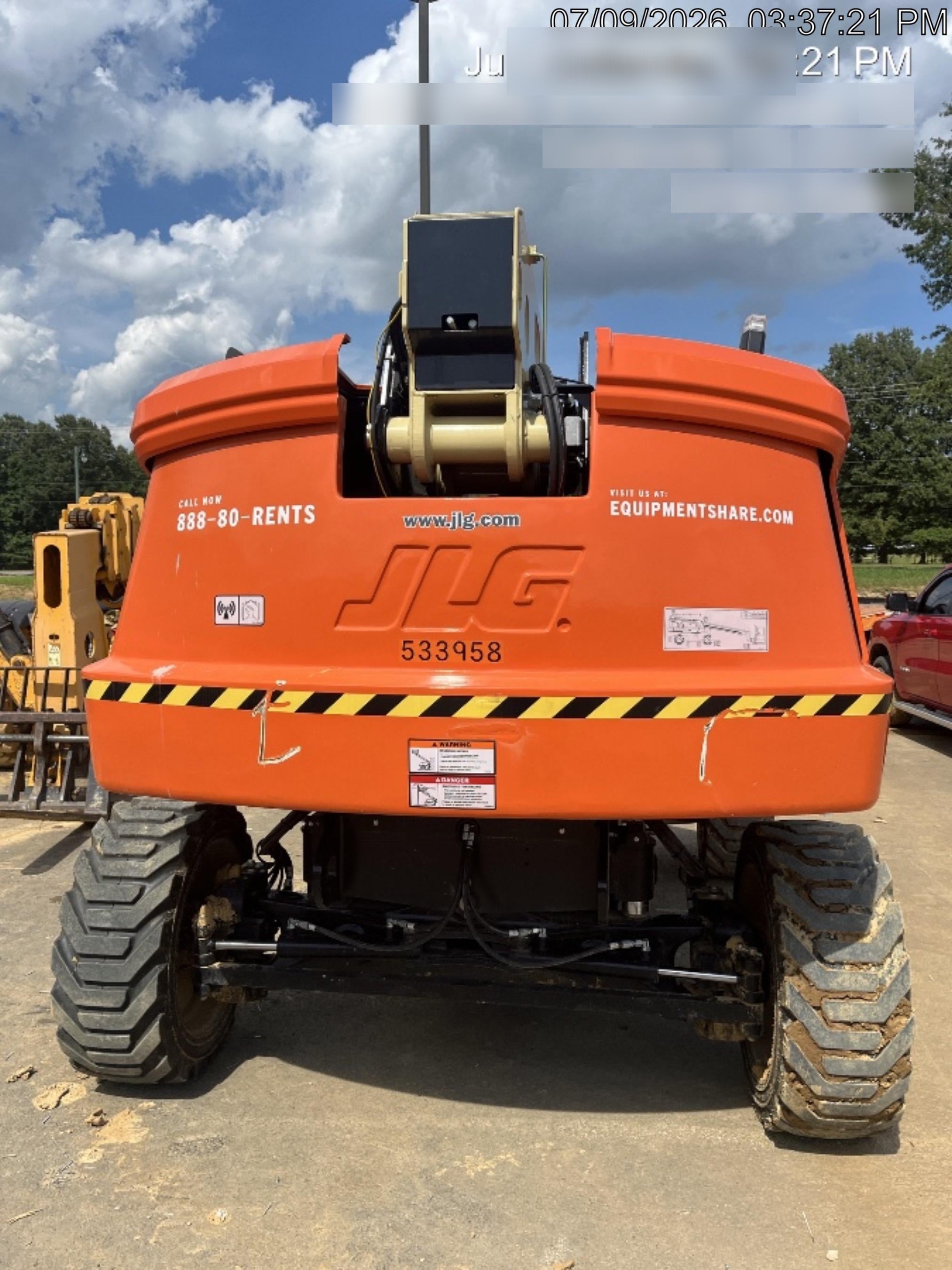 2025 JLG 660SJ