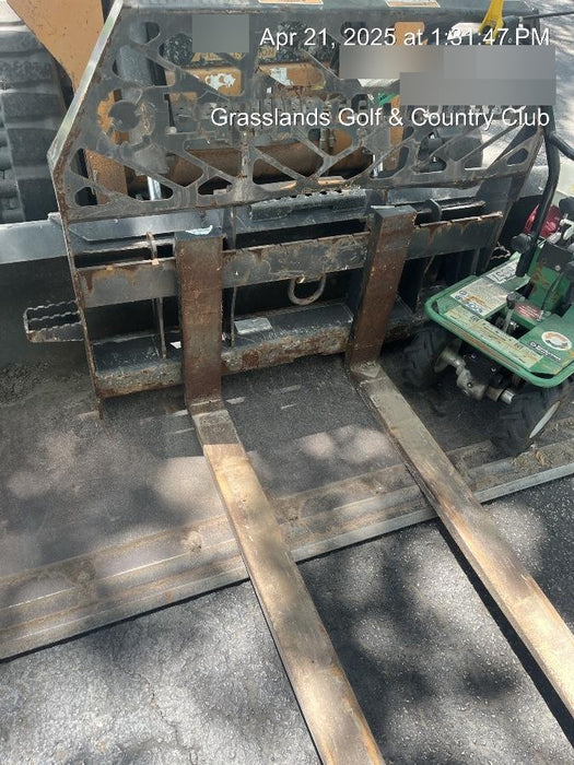 2022 PALADIN 48" Pallet Forks - Paladin