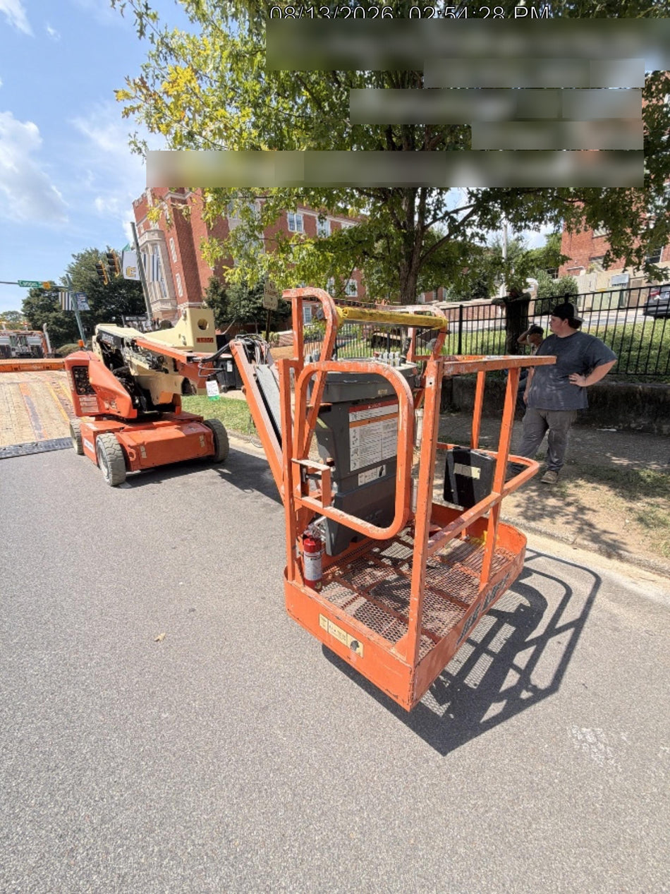 2019 JLG E400AJPN