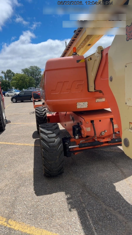 2021 JLG 800AJ