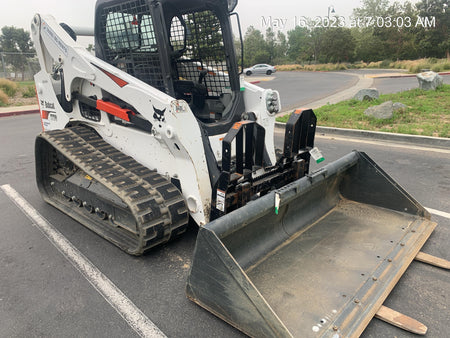 2022 TAKEUCHI 48" Pallet Forks - Takeuchi