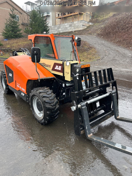 2025 JLG 519