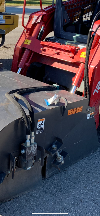 2019 PALADIN Sweepster SB72