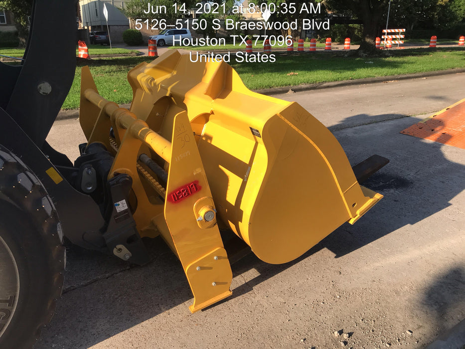 2020 JOHN DEERE 96" Loader Fork Carriage - John Deere