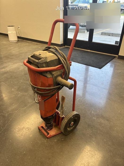 2023 HILTI TE 3000-AVR