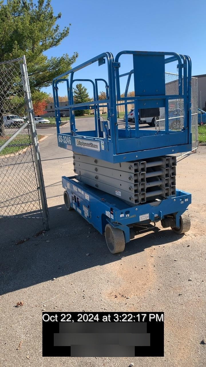2018 GENIE GS-3246