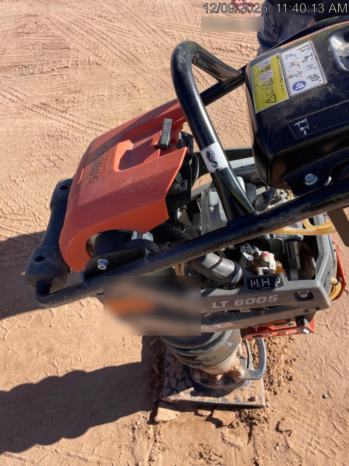 2025 HUSQVARNA LT6005