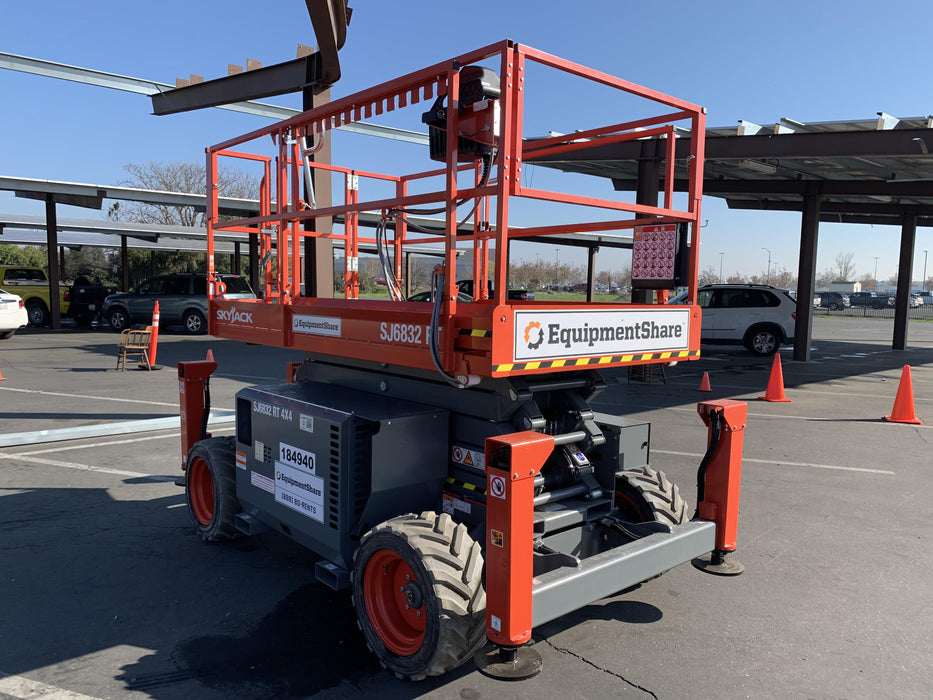 2021 SKYJACK SJ6832 RT