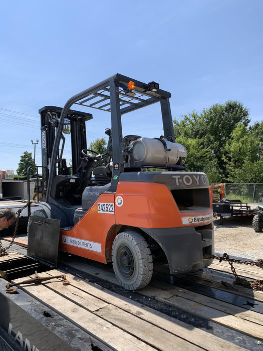 2022 TOYOTA 50-8FGU25