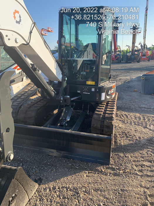 2022 Bobcat E50 Cab/Heat/Air, Rubber Tracks, Manual QC, Hydraulic Thumb