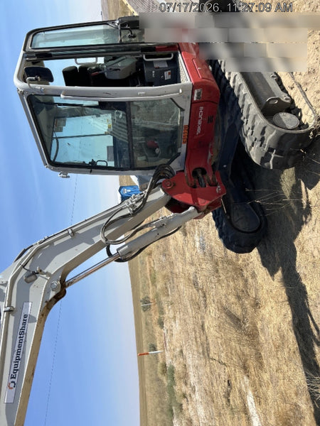 2024 TAKEUCHI TB250-2CR
