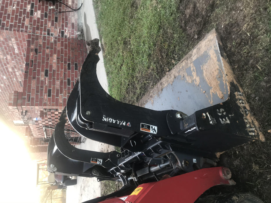 2020 PALADIN 76" Scrap Grapple Bucket - Paladin