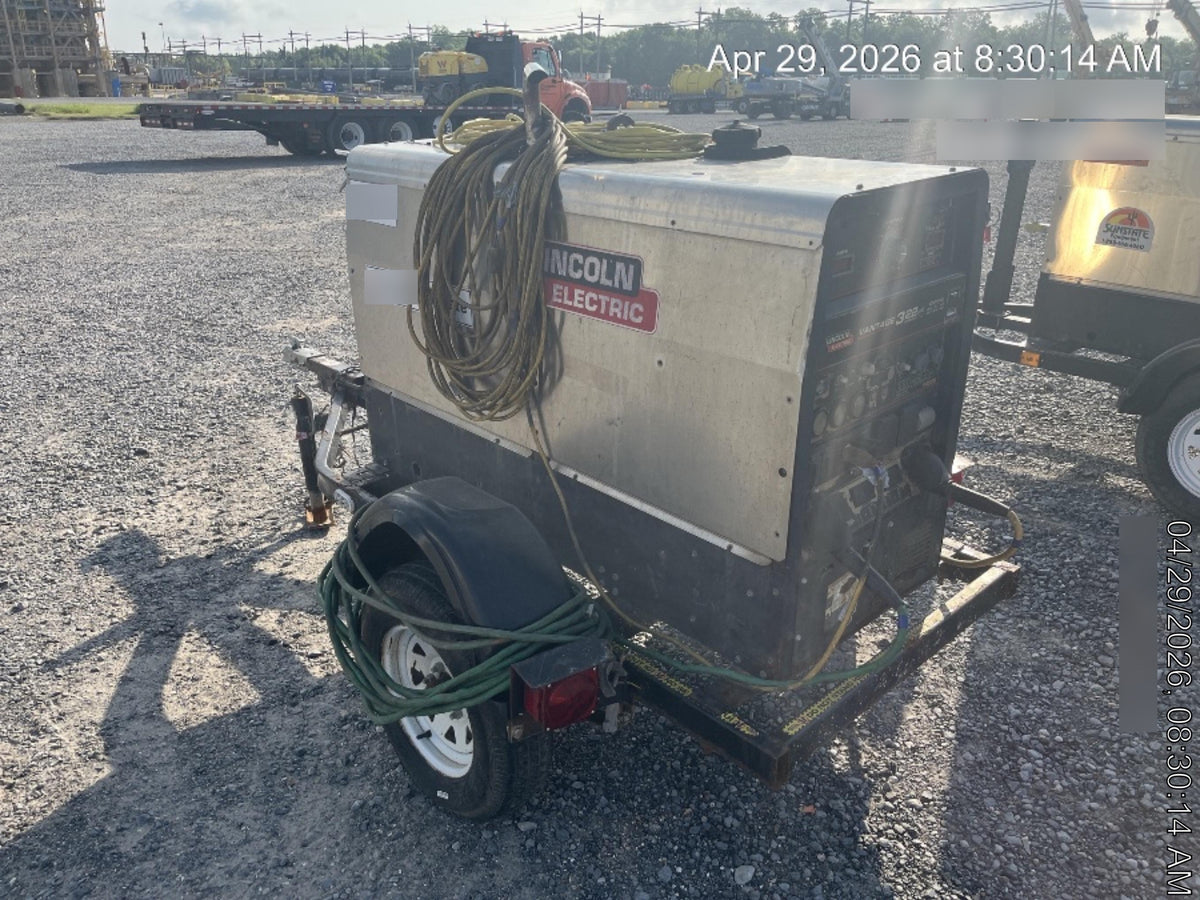 2019 Lincoln Electric Vantage 322 Lincoln Vantage 322 Welder w/Trailer, Light Kit, Cable Rack