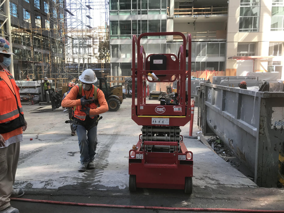 2020 MEC 1330SE Solid NM Tires, Steel Swing out Doors, LCS, Beacon, 900W Inverter