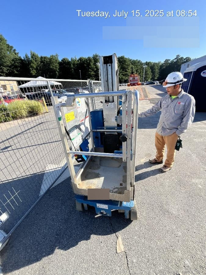 2019 GENIE GR-20