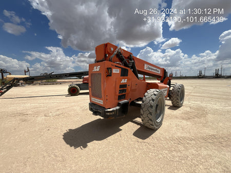 2021 SKYTRAK 8042
