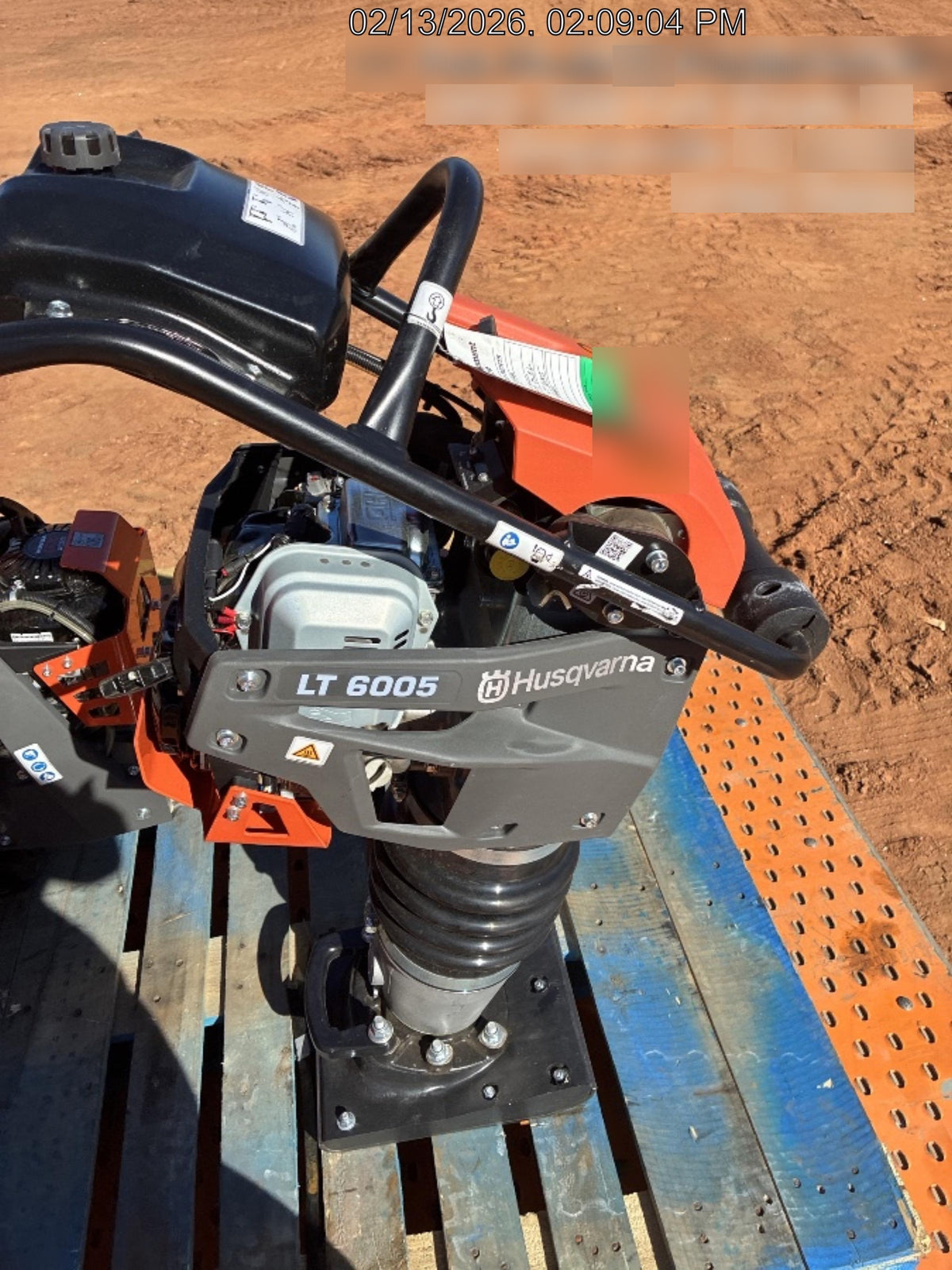 2025 HUSQVARNA LT6005