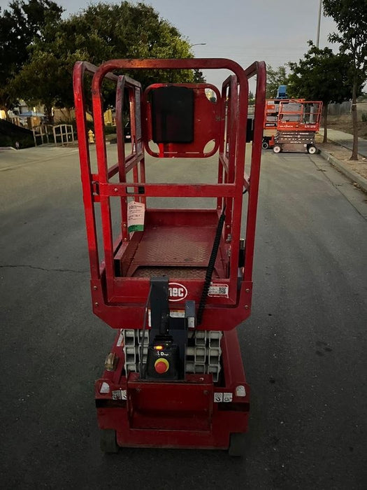 2020 MEC 1330SE Solid NM Tires, Steel Swing out Doors, LCS, Beacon, 900W Inverter