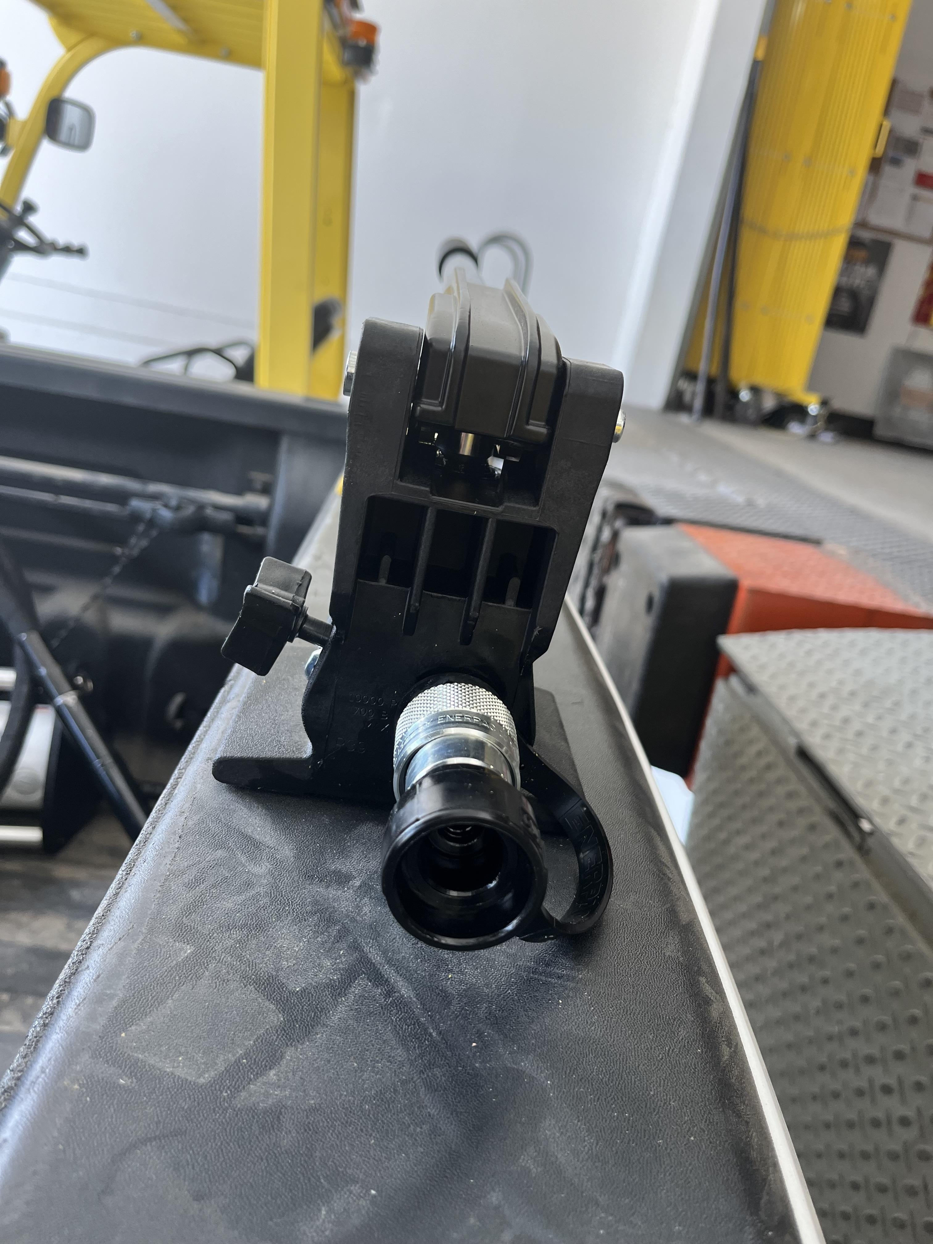 2024 ENERPAC P392