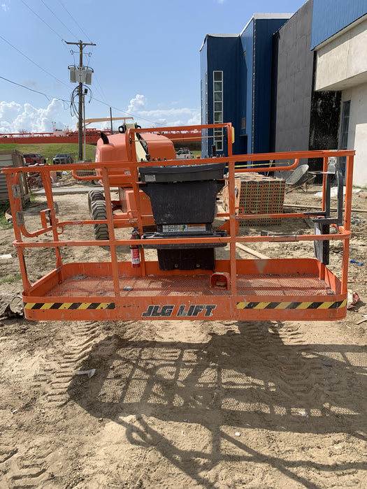 2021 JLG 400S