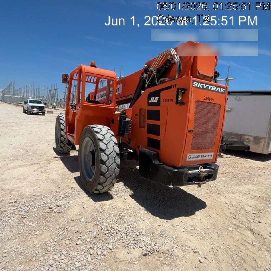 2022 SKYTRAK 8042
