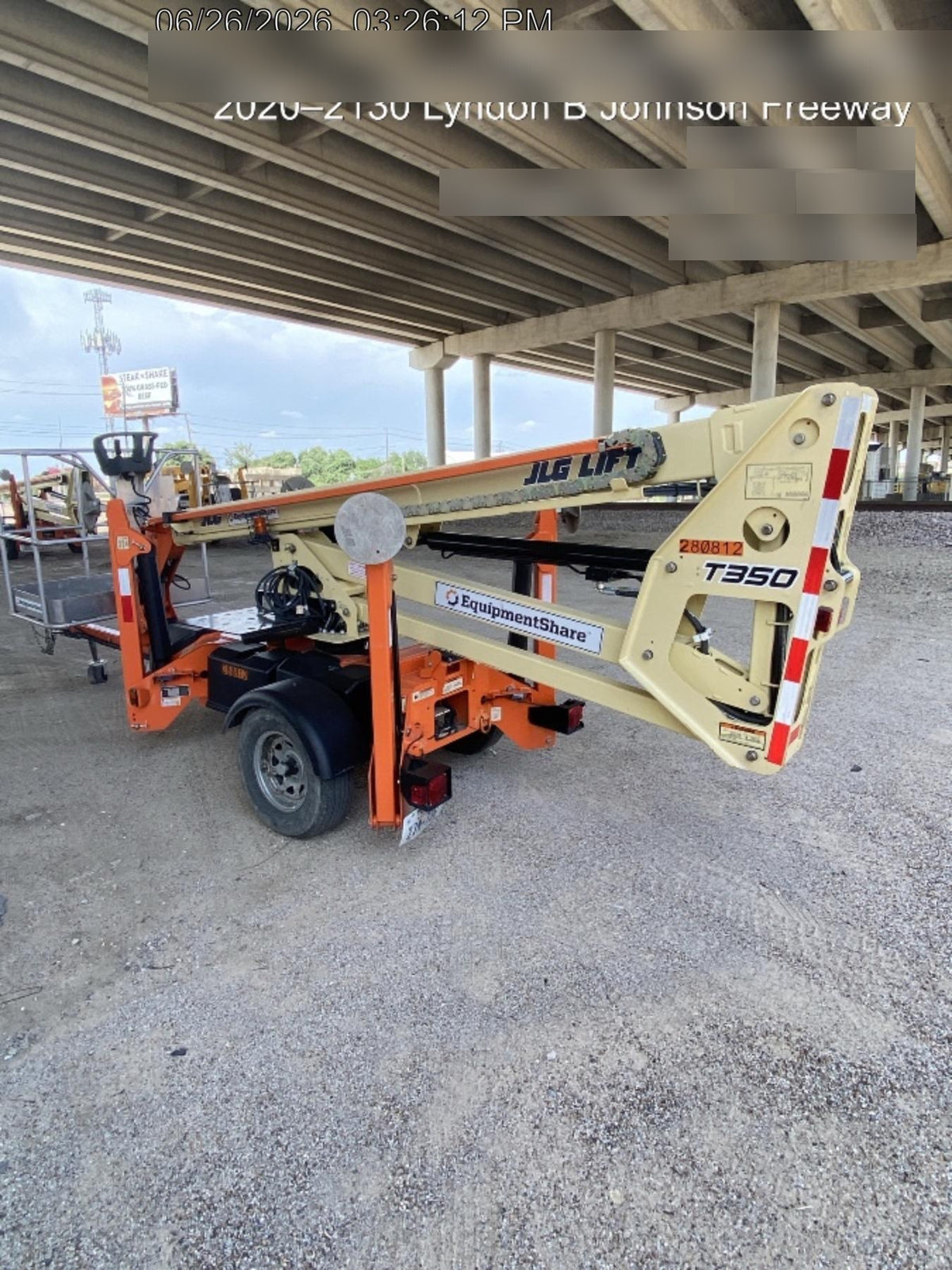 2022 JLG T350