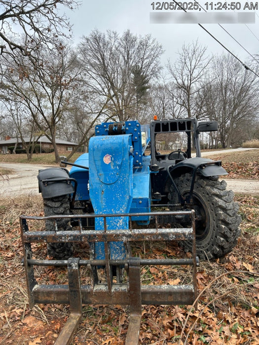 2017 Genie GTH-844 Genie GTH 844, Solid Tires, 60" carriage, Open ROPS