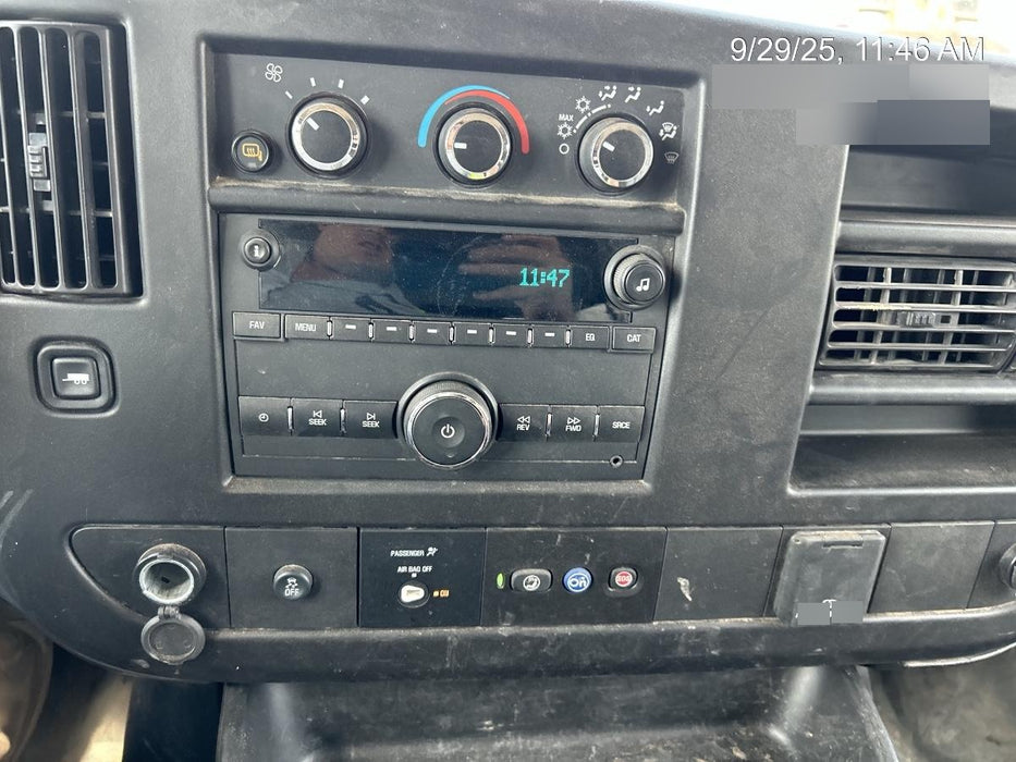 2023 CHEVROLET Express Van - Rental