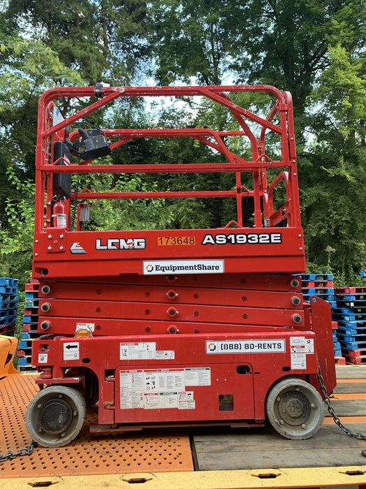 2021 Lgmg AS1932E Electric Drive, Solid Non Marking Tires, Dual Beacons