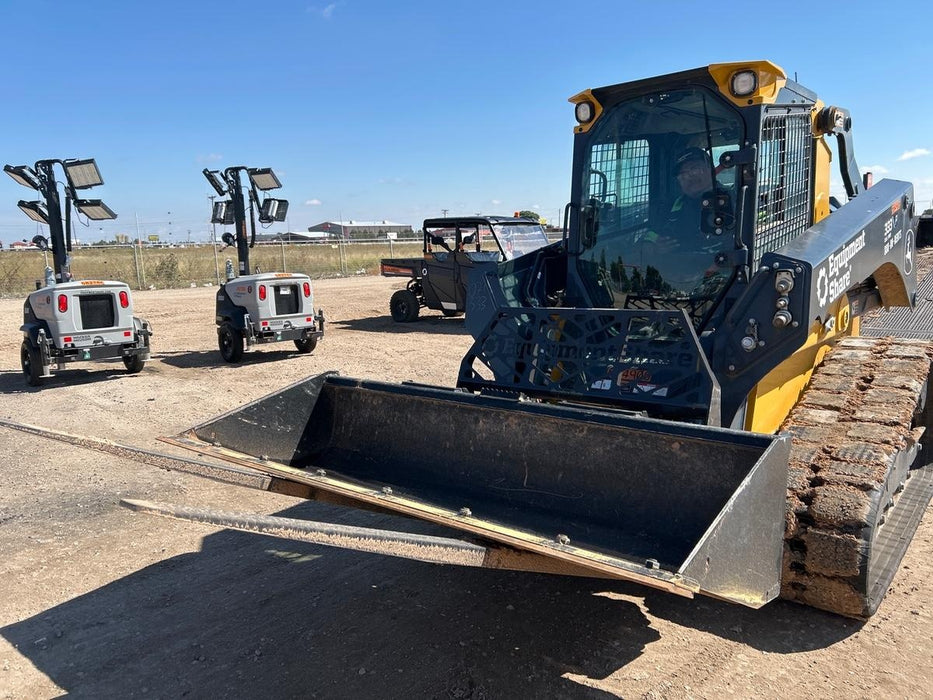 2021 TAKEUCHI TL8R2-R