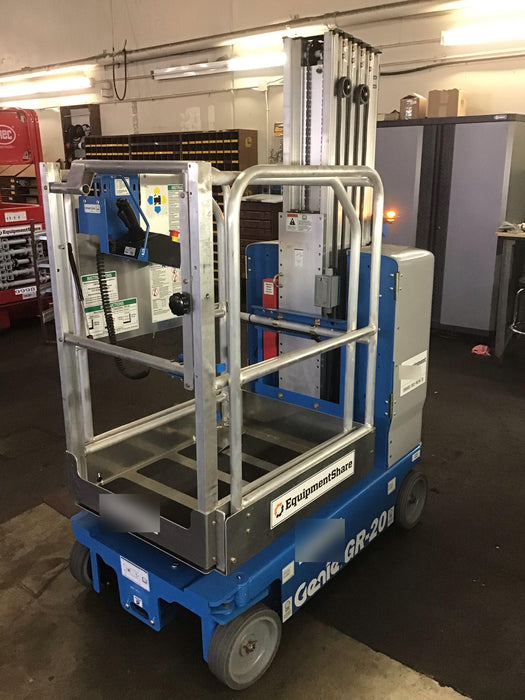2020 GENIE GR-20