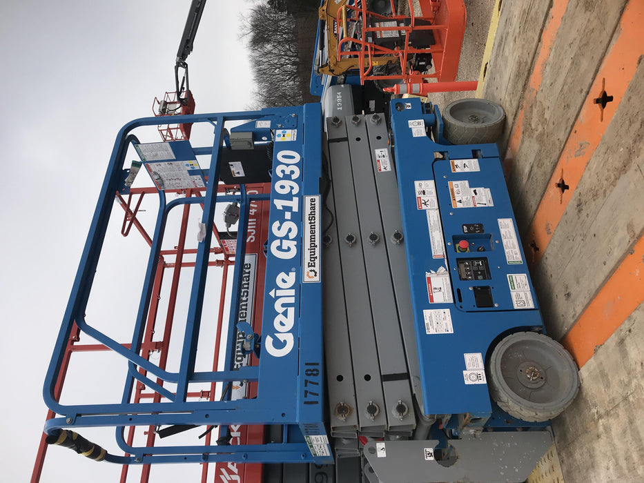 2018 Genie GS-1930 Genie GS-1930 w/Fixed Rail, Chain Entry
