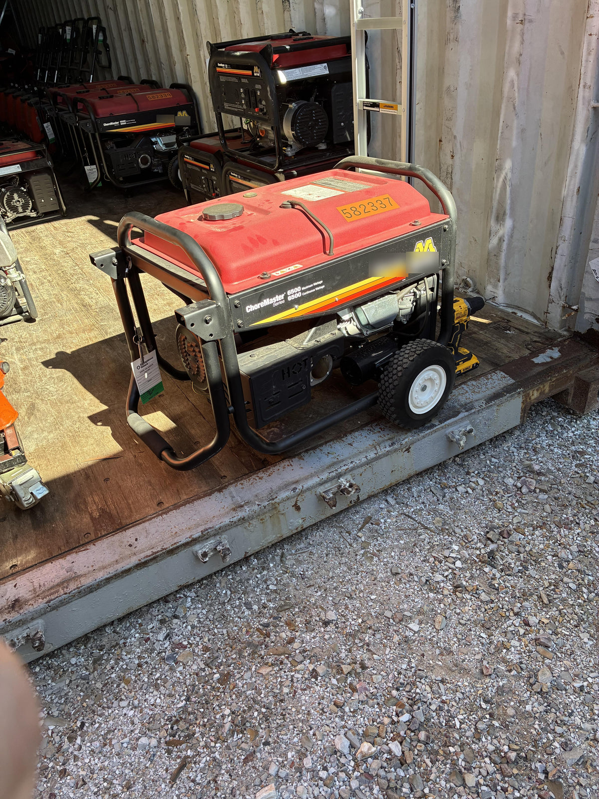 2025 MI-T-M GEN-6500-0MM1