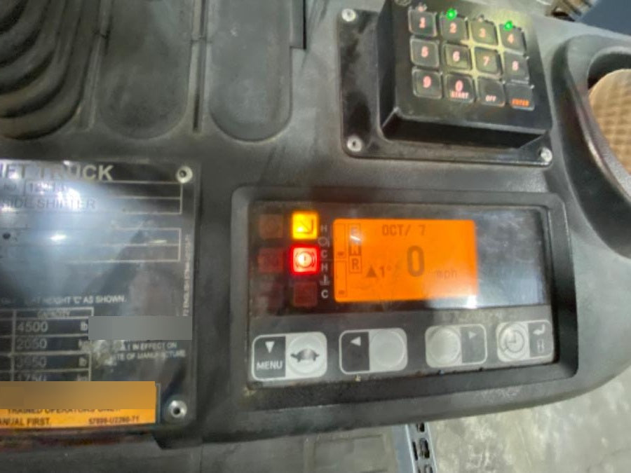 2022 TOYOTA 50-8FGU25