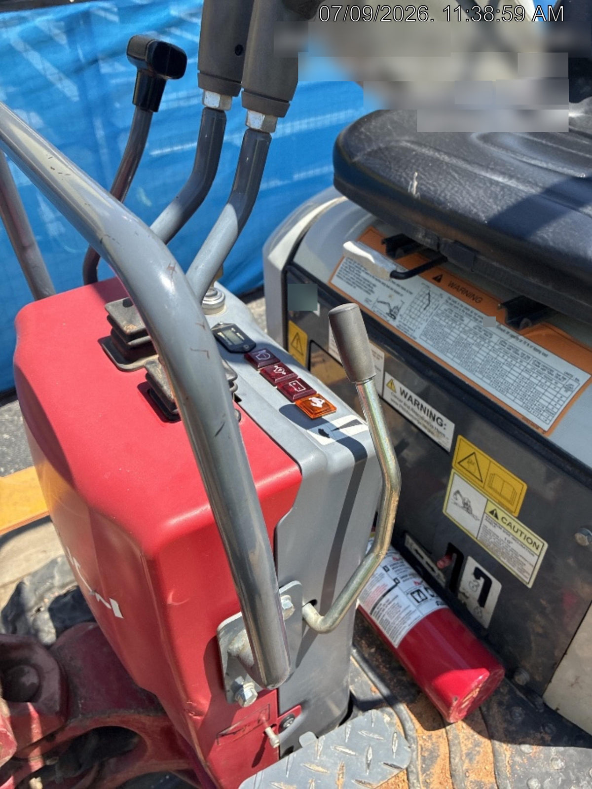 2022 TAKEUCHI TB210R