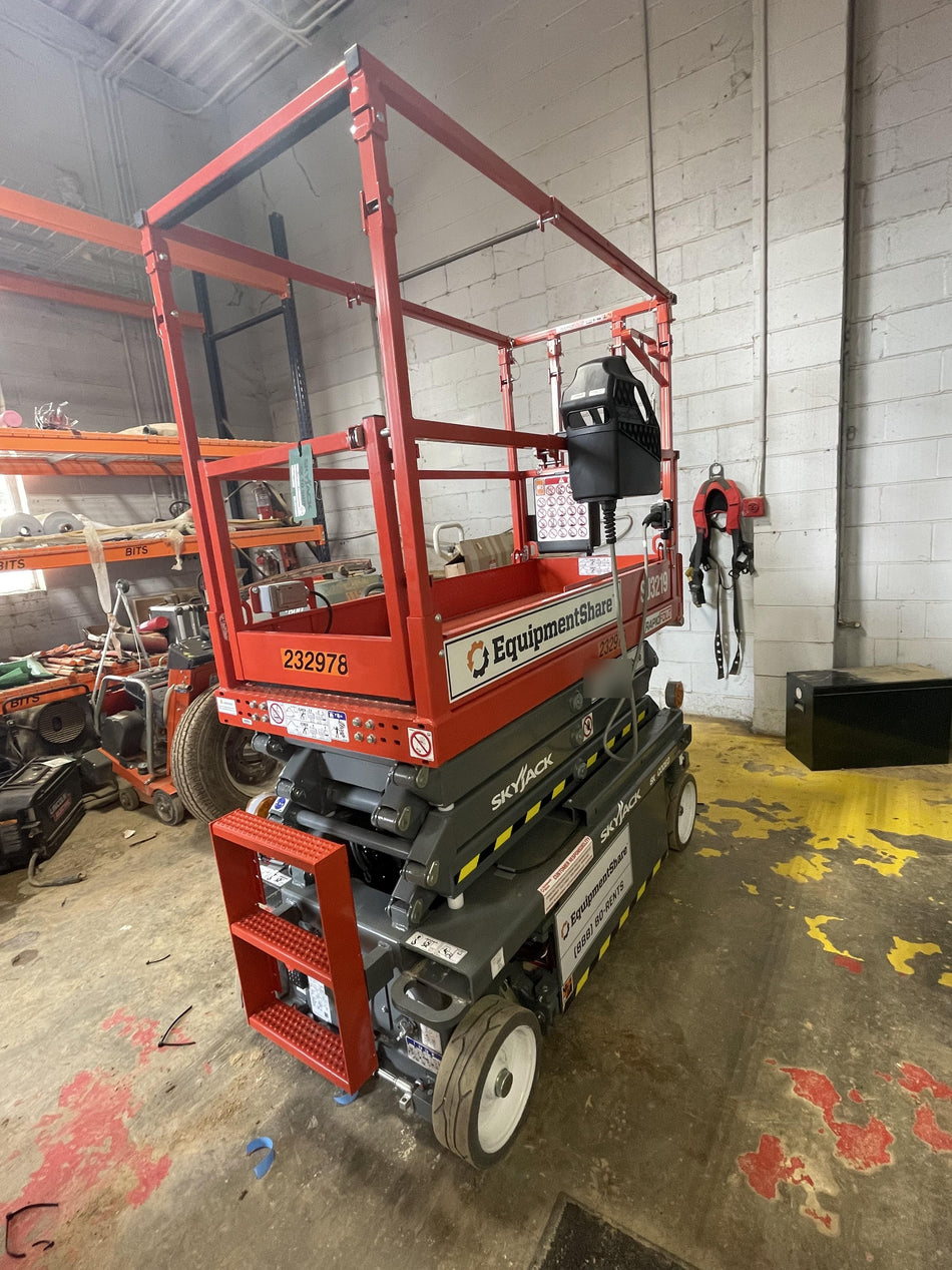 2022 SKYJACK SJ3219