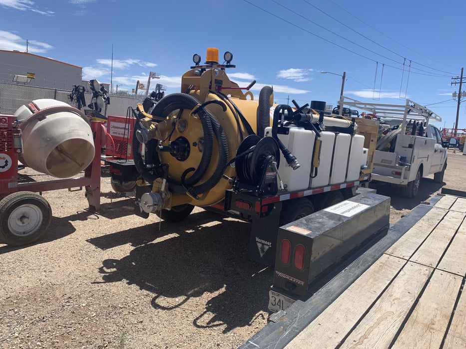 2023 VAC-TRON LP573XDT