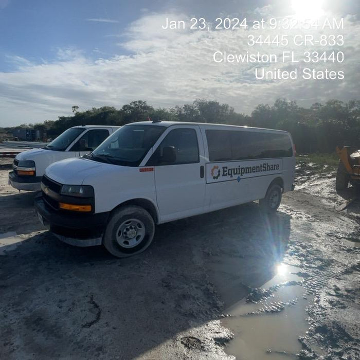 2023 CHEVROLET Express Van - Rental