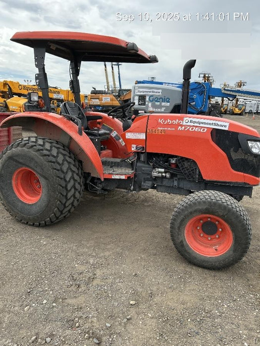 2024 KUBOTA M7060HD Canopy