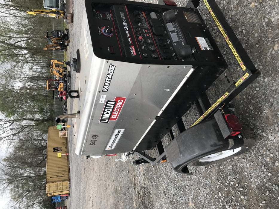 2019 Lincoln Electric Vantage 322 Welder Ready-Pak 3, Two wheel trailer, Fender and Light kit, Cable Rack