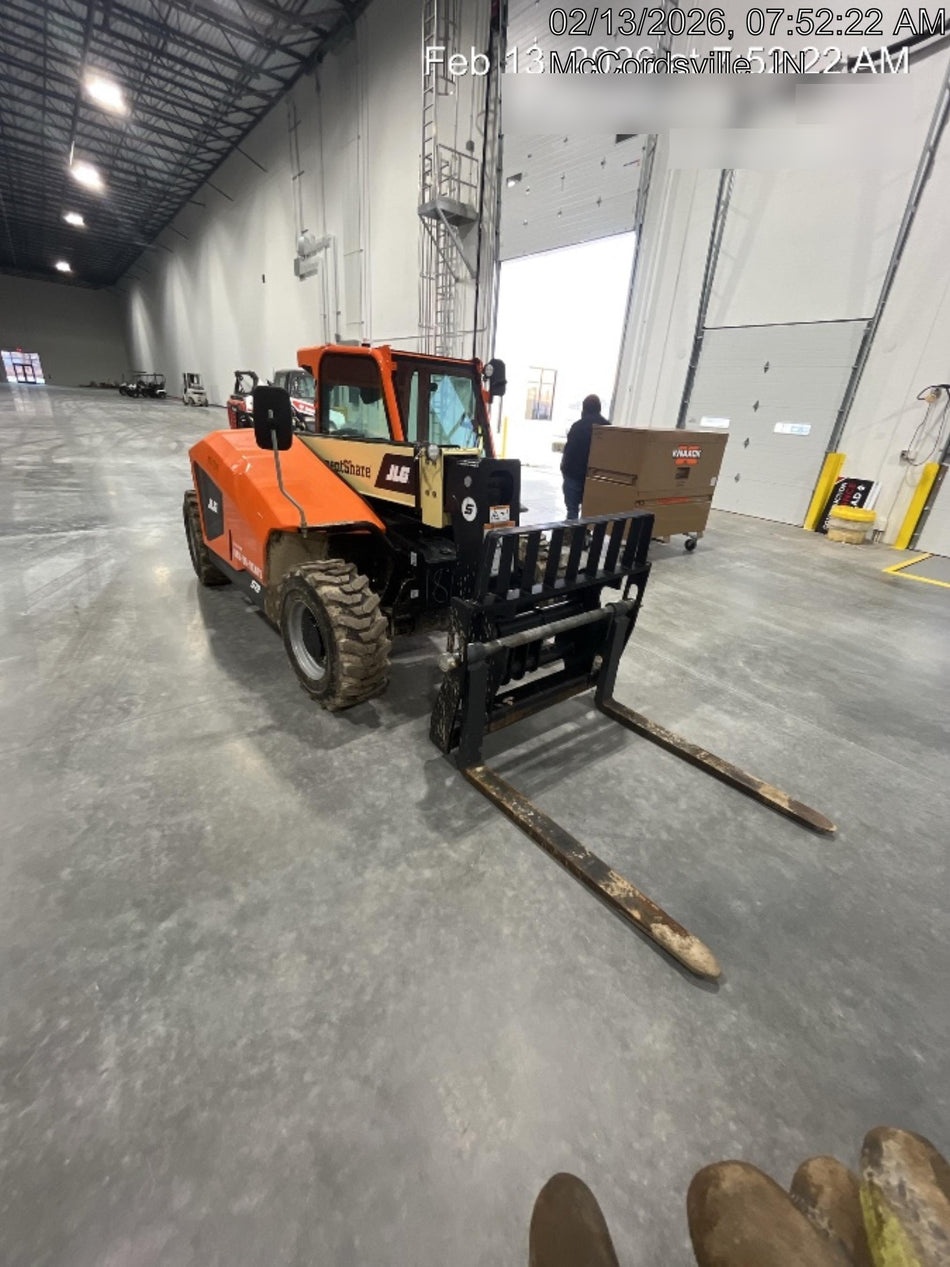 2025 JLG 519