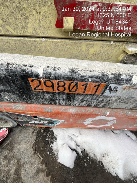 2023 JLG ES1932