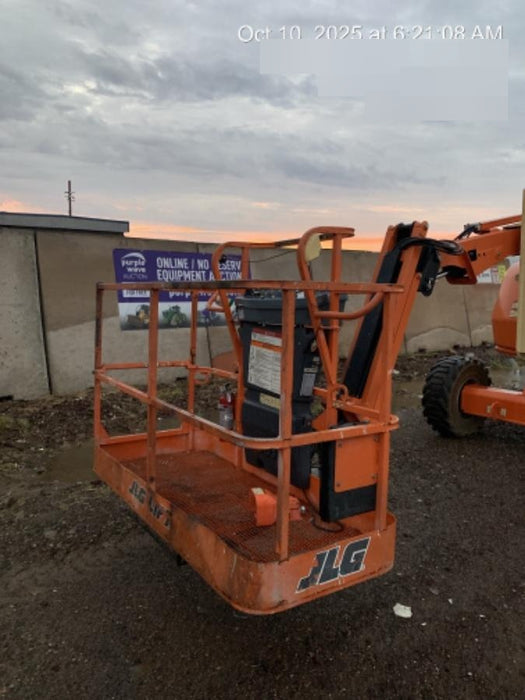 2019 JLG 450AJ